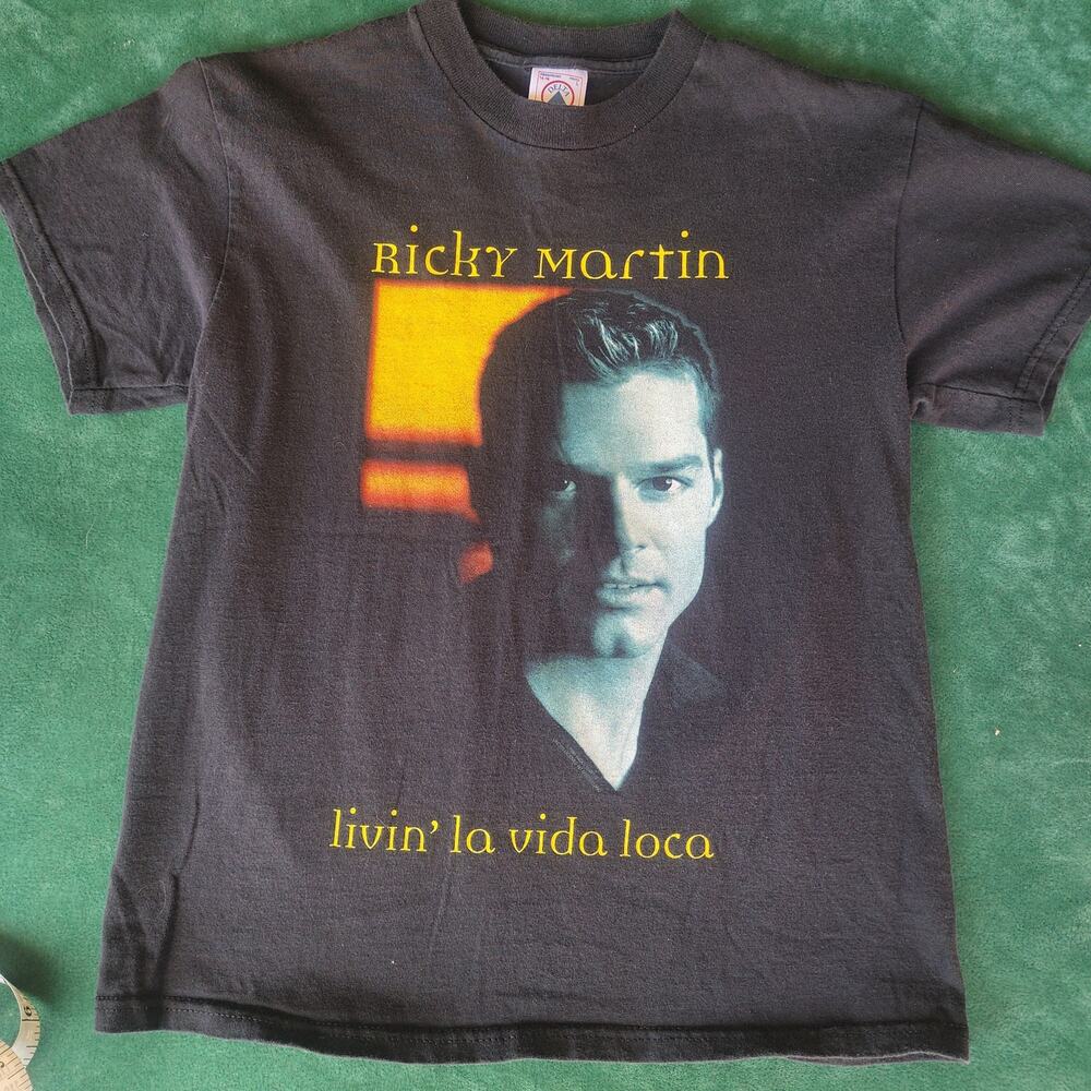 Vintage 1999 Ricky Martin Livin' La Vida Loca Black Graphic T-Shirt Youth L